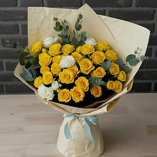 Букет цветов из:  Розы в Новотитаровской