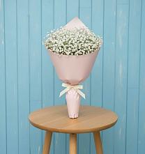 Букет цветов из:  Гипсофила в Новотитаровской