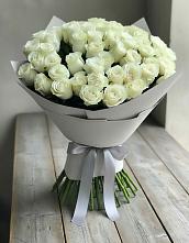 Букет 35 Белых роз в Новотитаровской
