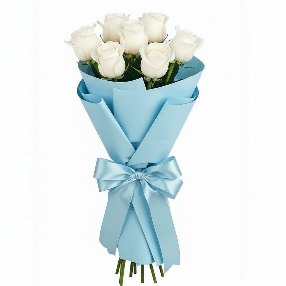 Букет 7 белых роз Проуд в Новотитаровской