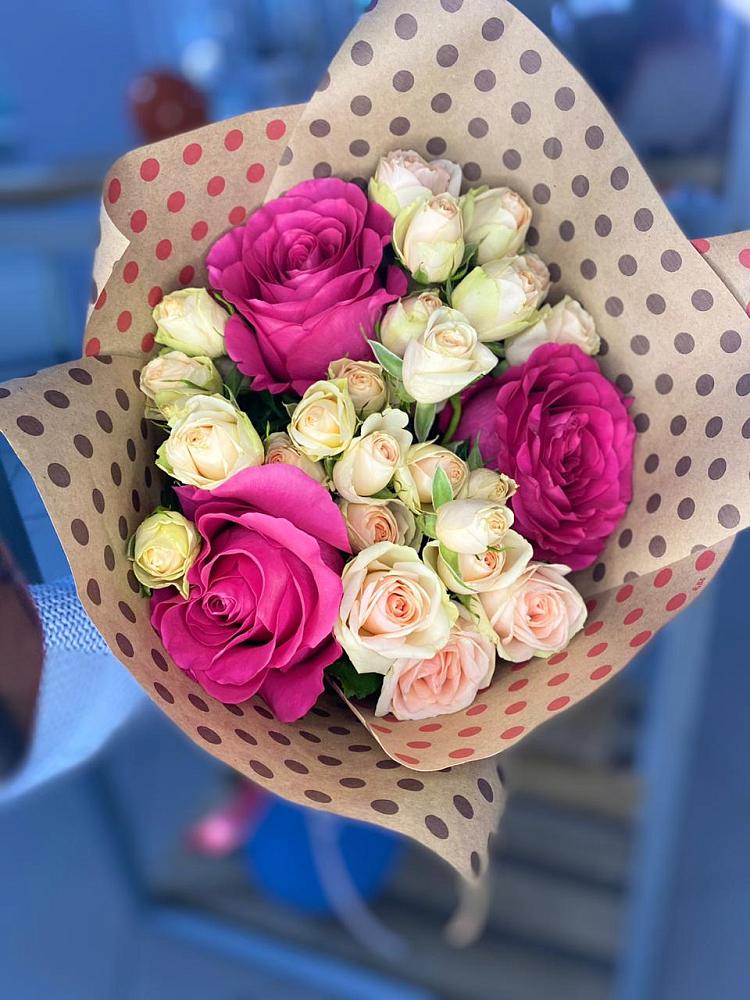 Букет цветов из: Розы в Новотитаровской