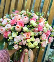 Букет цветов из:  Розы #REPLACE_PRED# Новотитаровской