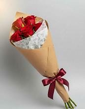 Букет цветов из:  Розы в Новотитаровской