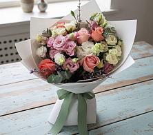 Букет цветов из:  Розы, Лизиантусы и Гвоздики #REPLACE_PRED# Новотитаровской