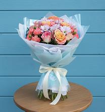 Букет цветов из:  Хризантемы и Розы в Новотитаровской