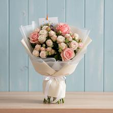 Букет цветов из:  Розы в Новотитаровской