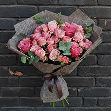 Букет цветов из:  Розы в Новотитаровской
